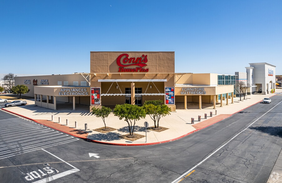 Primary Photo Of 11600-11654 Bandera Rd, San Antonio Unknown For Lease