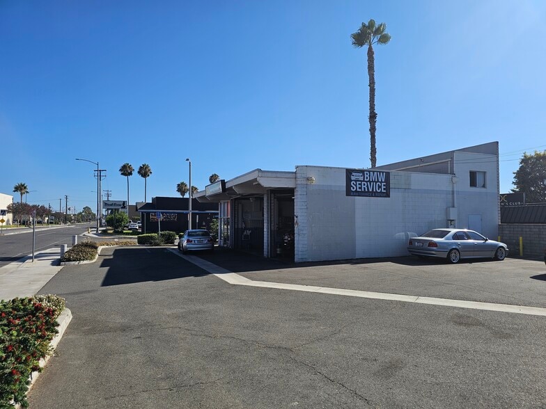 More Photos Of 551 S Raymond Ave, Fullerton Auto Repair For Sale