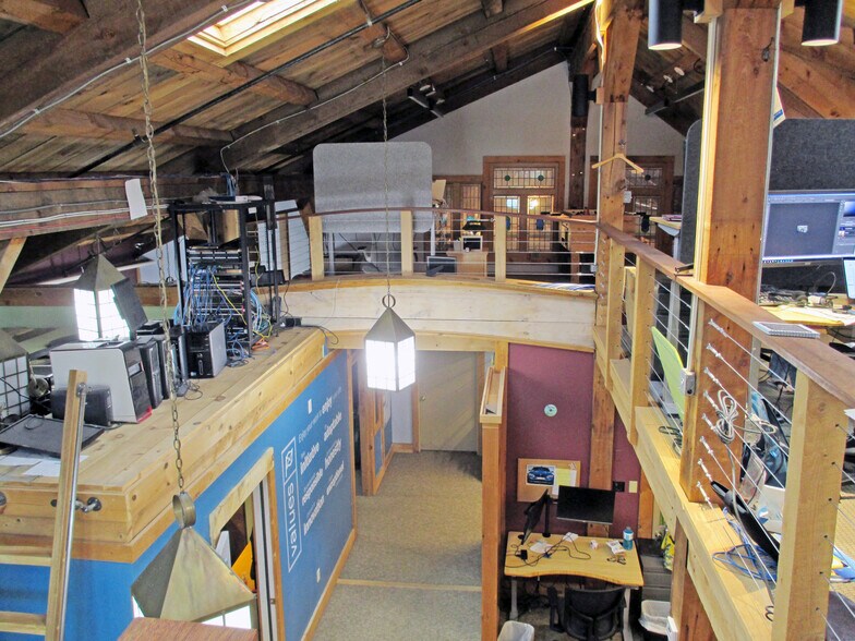 More Photos Of 655 Portsmouth Ave, Greenland Office For Lease