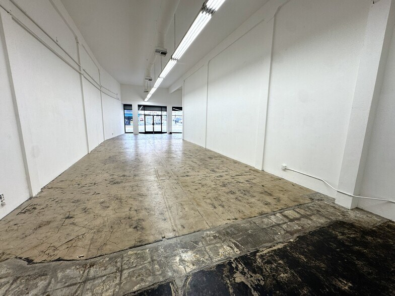 More Photos Of 1018-1020 S Los Angeles St, Los Angeles Light Manufacturing For Lease