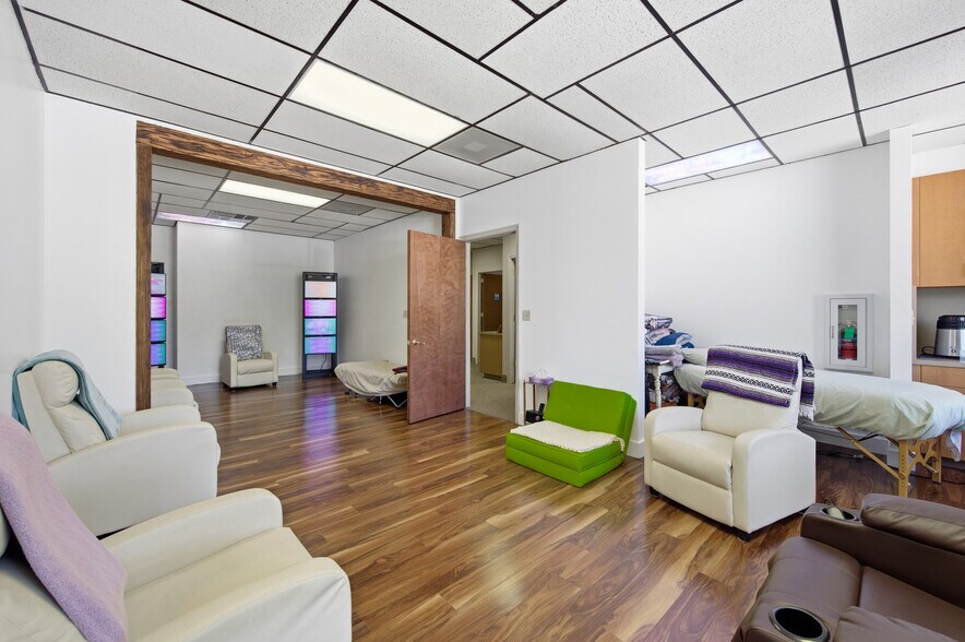 More Photos Of 1061 E Main St, Grass Valley Medical For Sale