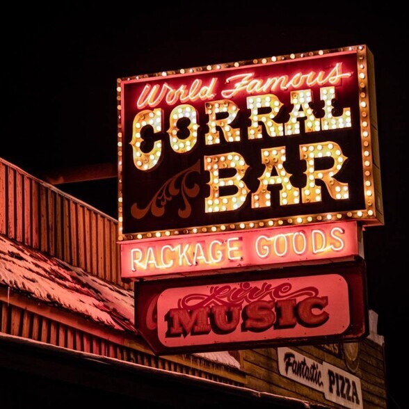 More Photos Of 30 E Pine St, Pinedale Bar For Sale