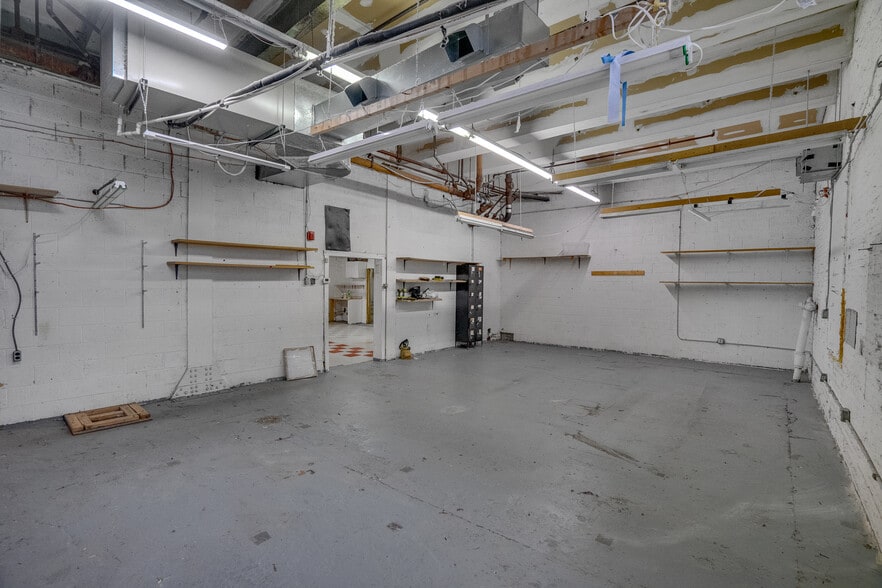 More Photos Of 2038 S Juniper St, Philadelphia Apartments For Lease