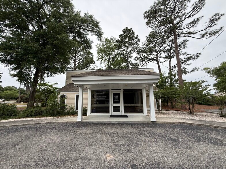 More Photos Of 1505 Medical Center Dr, Wilmington Medical For Sale