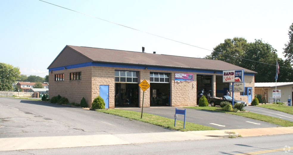 Primary Photo Of 120 Church St, Hagerstown Auto Repair For Sale