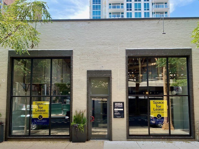 Primary Photo Of 750 N Franklin St, Chicago Storefront Retail Office For Lease