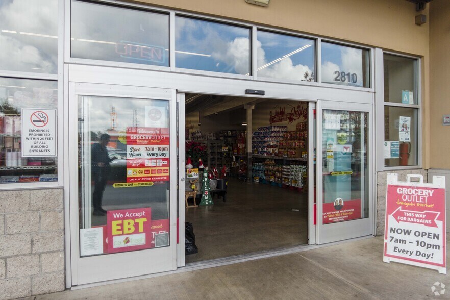 More Photos Of 2616-2900 W Imperial Hwy, Inglewood Unknown For Lease