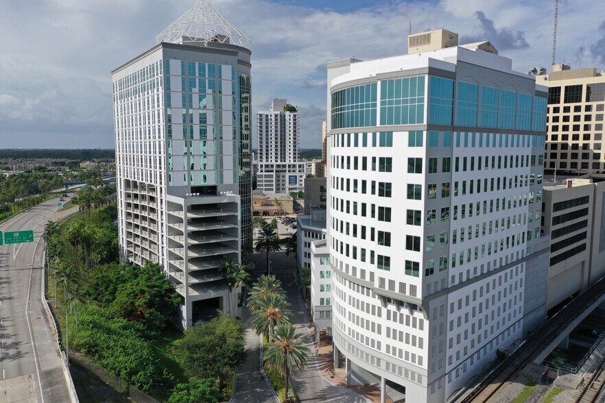 More Photos Of 9155 S Dadeland Blvd, Miami Office For Lease