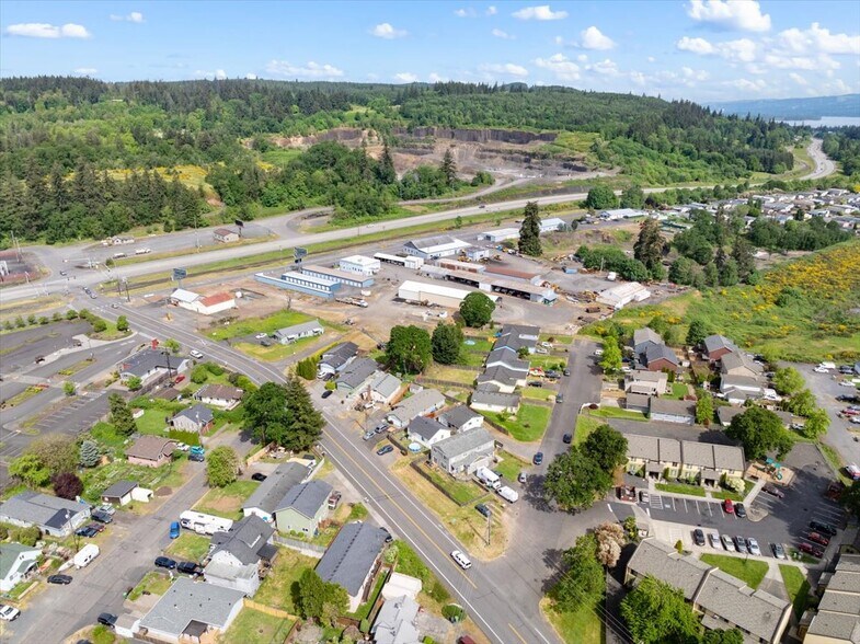 More Photos Of 1070 Deer Island Rd, Saint Helens Multifamily For Sale