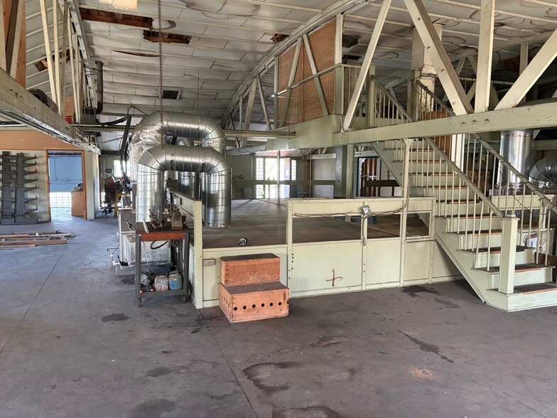 More Photos Of 9190-9214 Exposition Blvd, Los Angeles Warehouse For Sale