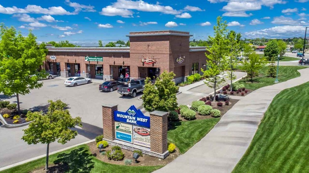 More Photos Of 1539 E Iron Eagle Dr, Eagle Bank For Lease