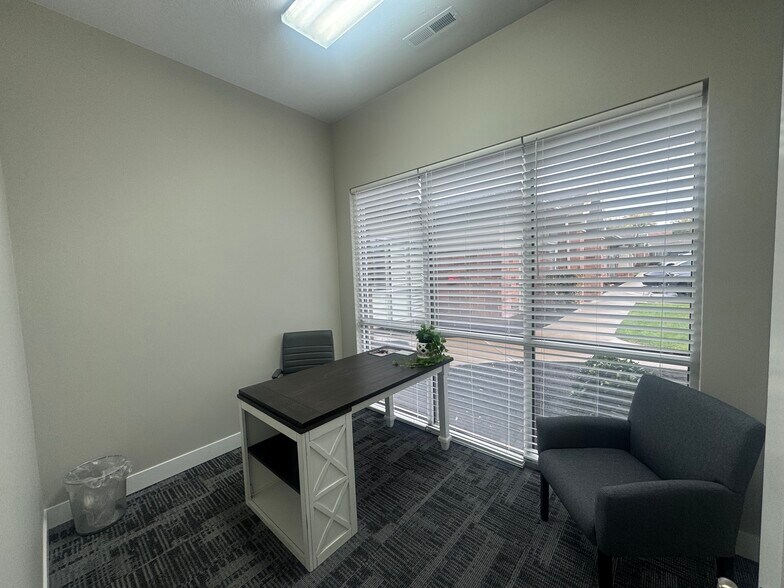 More Photos Of 2297 N Hill Field Rd, Layton Office For Sale
