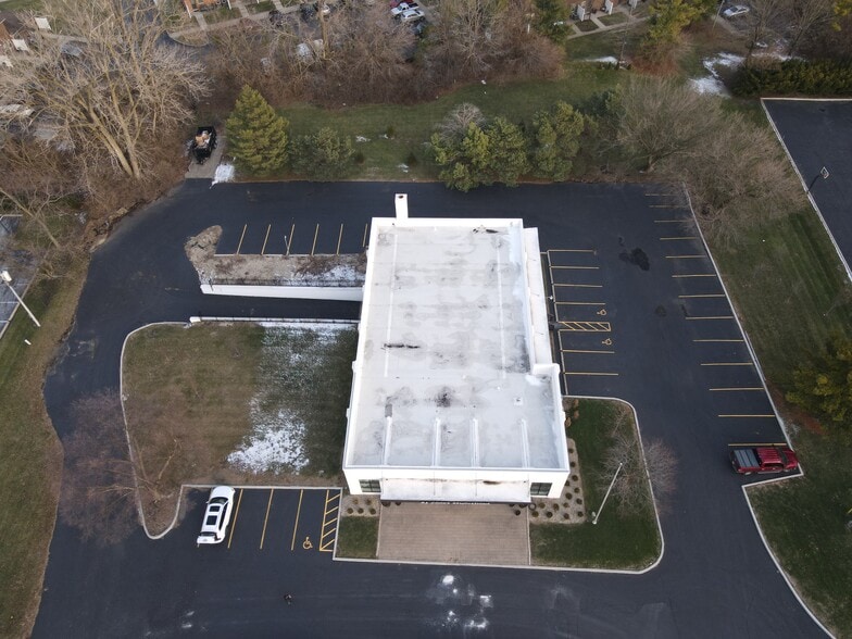 More Photos Of 1922 S Smithville Rd, Dayton Freestanding For Sale