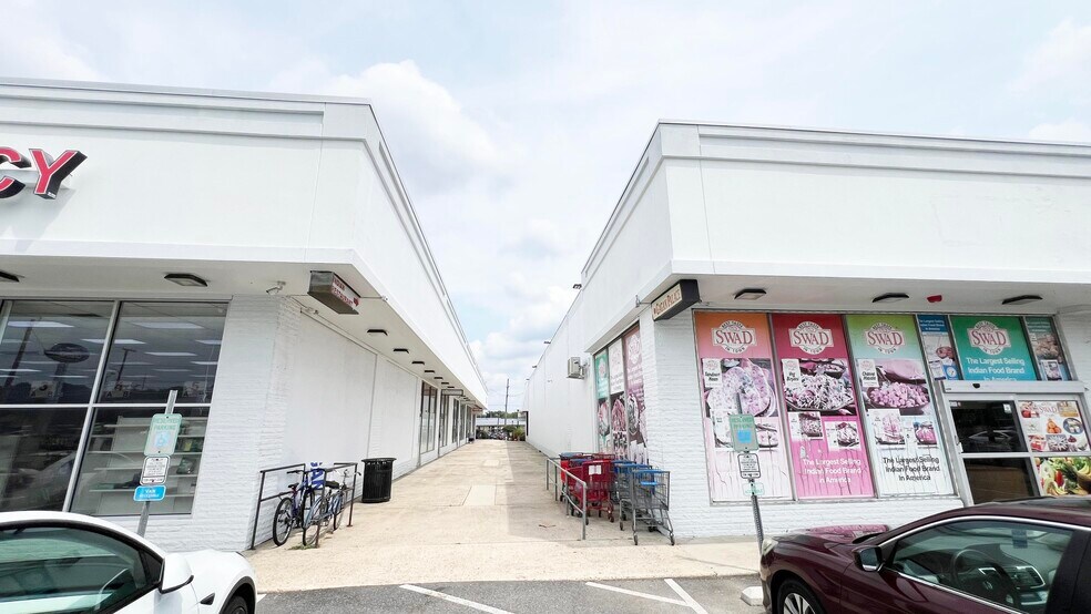 More Photos Of 25-41 S White Horse Pike, Stratford Unknown For Lease