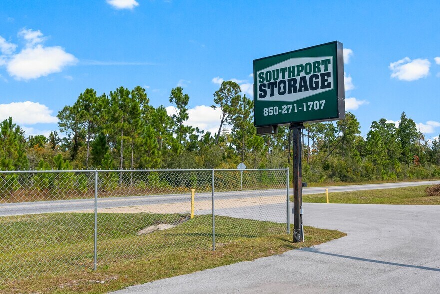 More Photos Of 2136 Cr-2321, Panama City Self Storage For Sale