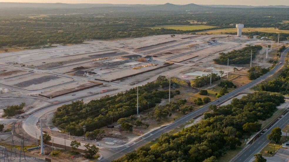 More Photos Of 13000 US 281 N Hwy, Spring Branch Land For Sale