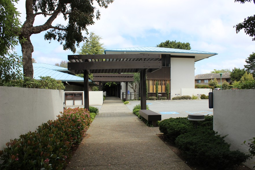 More Photos Of 26607-26625 Carmel Center Pl, Carmel Medical For Lease