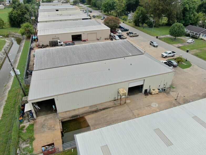 More Photos Of 10130 Talley Ln, Houston Warehouse For Lease