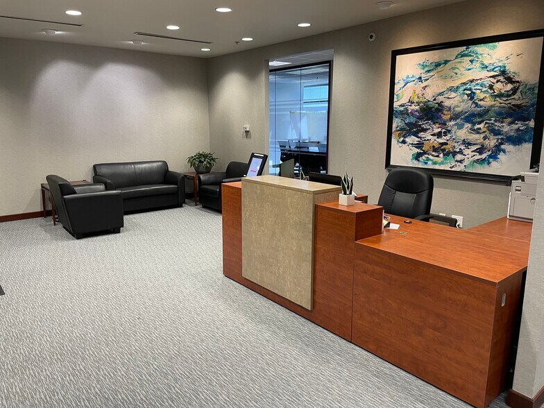 More Photos Of 4030 Smith Rd, Cincinnati Office For Lease