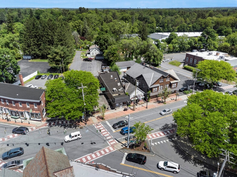 More Photos Of 367 Delaware Ave, Delmar Bar For Sale