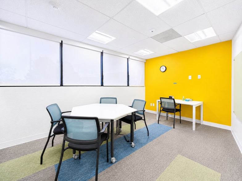 More Photos Of 5200 W 83rd St, Los Angeles Specialty For Lease