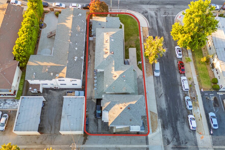 More Photos Of 13226 Vanowen St, North Hollywood Apartments For Sale