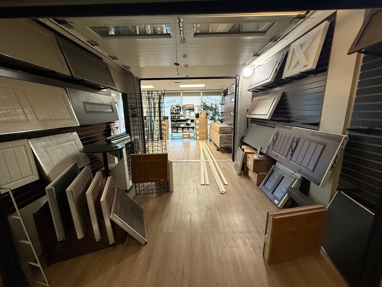 More Photos Of 6145-6173 6 St SE, Calgary Warehouse For Lease