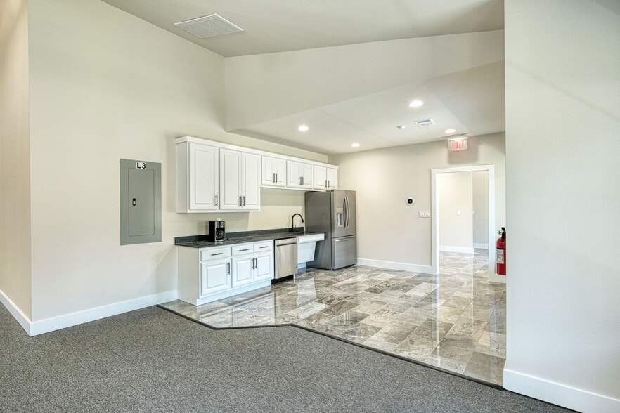 More Photos Of 1011 Wilson Ranch pl, Cedar Park Loft Creative Space For Lease