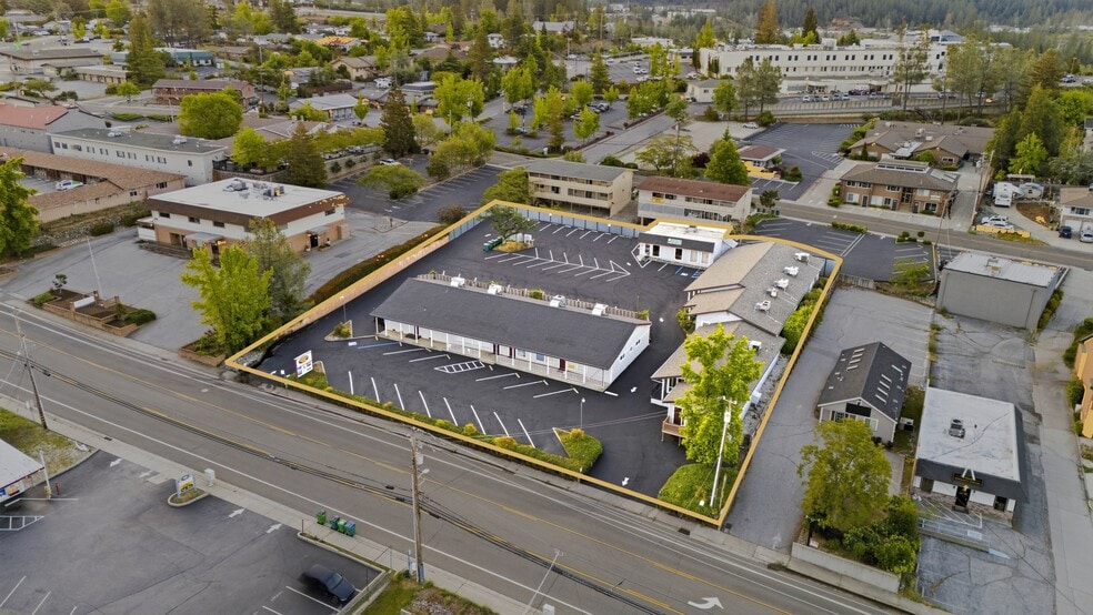 More Photos Of 1097 E Main St, Grass Valley Office For Sale