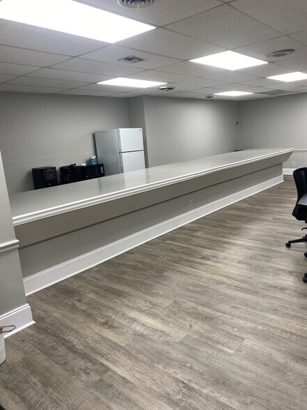 More Photos Of 3401 Norman Berry Dr, Atlanta Office For Lease