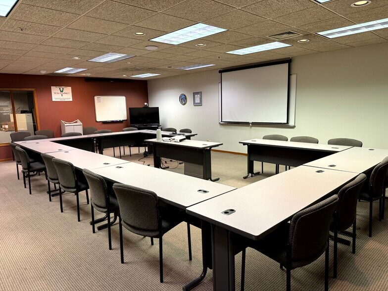 More Photos Of 100 1st Ave N, Great Falls Office For Sale