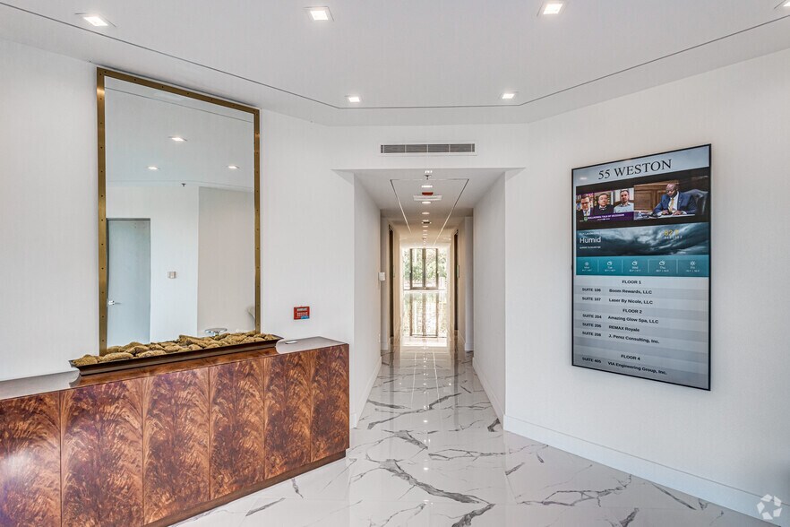 More Photos Of 55 Weston Rd, Sunrise Office For Lease