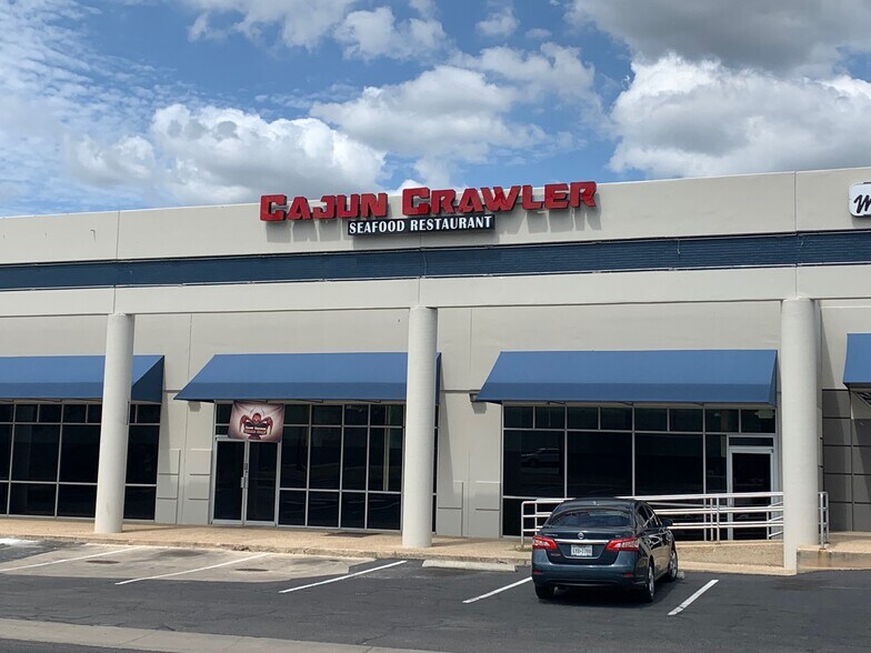 More Photos Of 5545 NW Loop 410 Fwy, San Antonio Unknown For Lease
