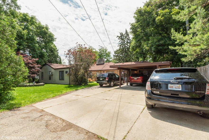 More Photos Of 822 N Washington St, Naperville Land For Sale