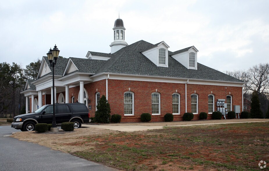 More Photos Of 983 Peachtree Pky, Cumming Medical For Lease