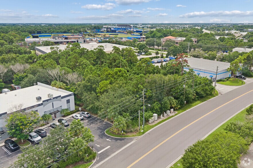 More Photos Of 639 NW Enterprise Dr, Port Saint Lucie Land For Sale
