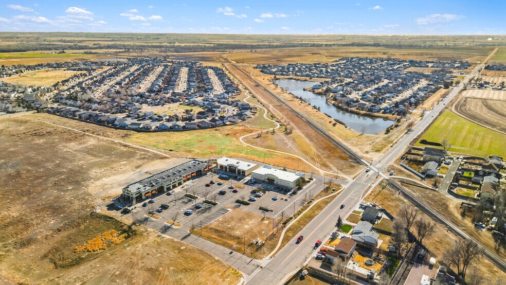 More Photos Of 1740 E Broad St, Milliken Freestanding For Sale