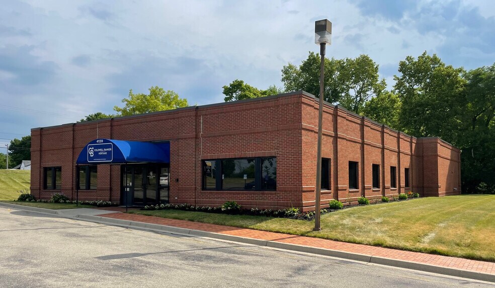 Primary Photo Of 4139 Colonel Glenn Hwy, Beavercreek Office For Lease