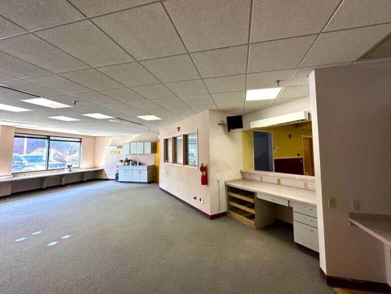 More Photos Of 301 W 1st St, Dayton Medical For Sale