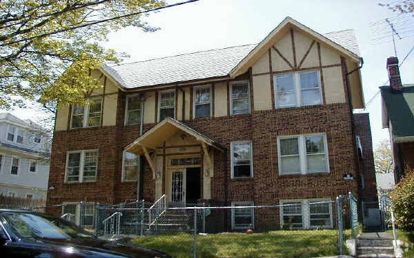 Primary Photo Of 328 N 12th St, Newark Apartments For Sale