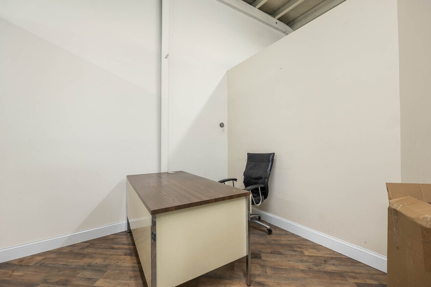 More Photos Of 177 NH Route 104, Meredith Freestanding For Lease