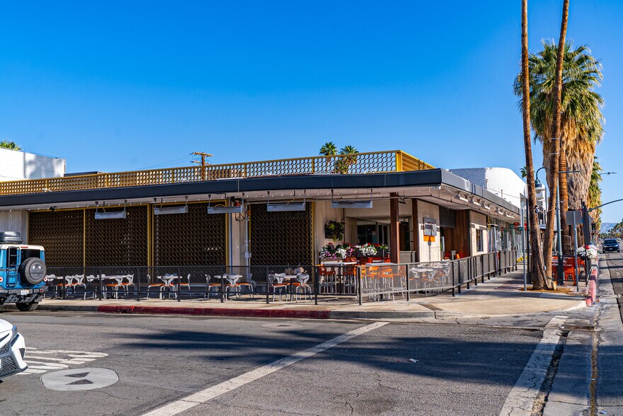 More Photos Of 707-745 N Palm Canyon Dr, Palm Springs Restaurant For Lease