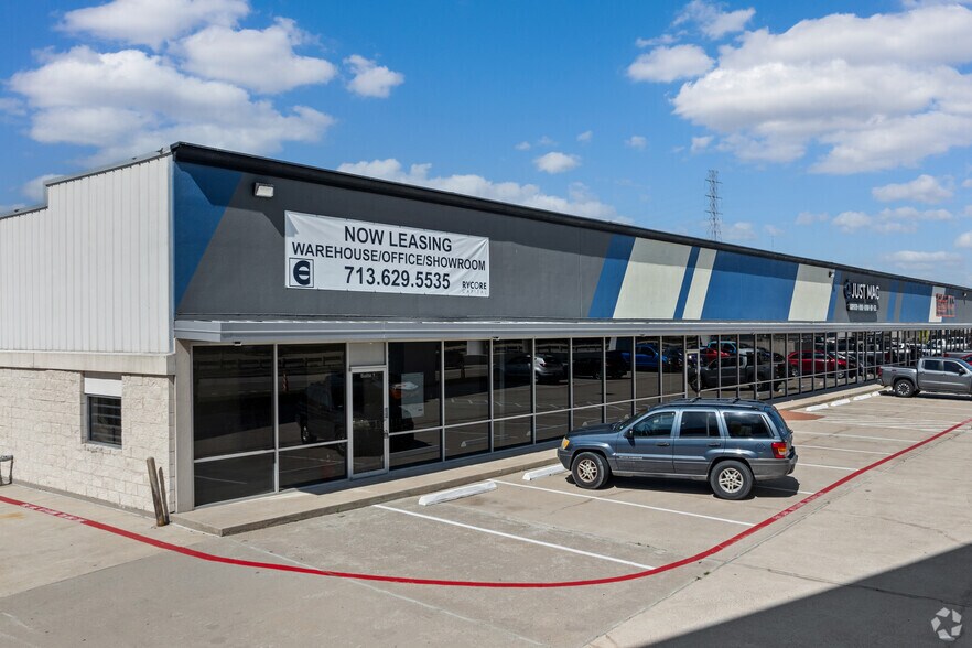 More Photos Of 15825 State Highway 249, Houston Unknown For Lease