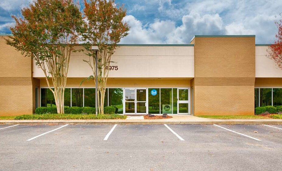 More Photos Of 4975 Bradford Dr, Huntsville Office For Sale