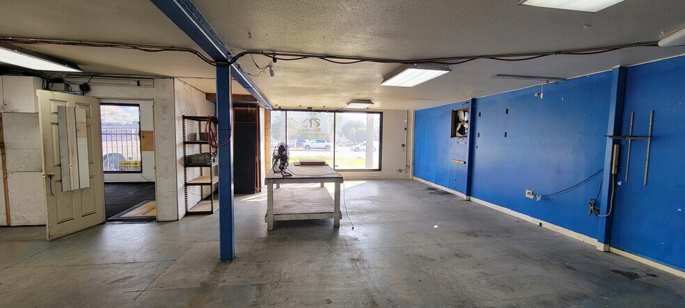 More Photos Of 611 E Route 66, Glendora Auto Repair For Lease