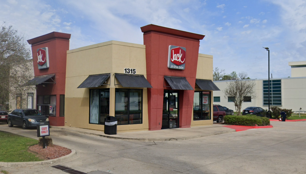 Primary Photo Of 1315 Main St, Vidor Fast Food For Sale