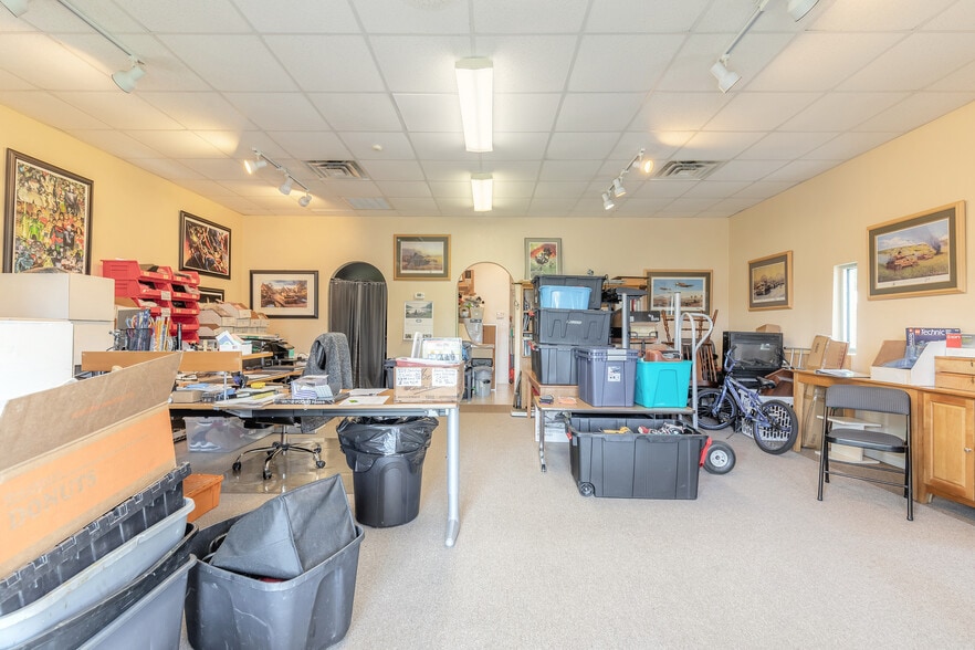 More Photos Of 258 Riverside Dr, Daytona Beach Storefront Retail Office For Sale