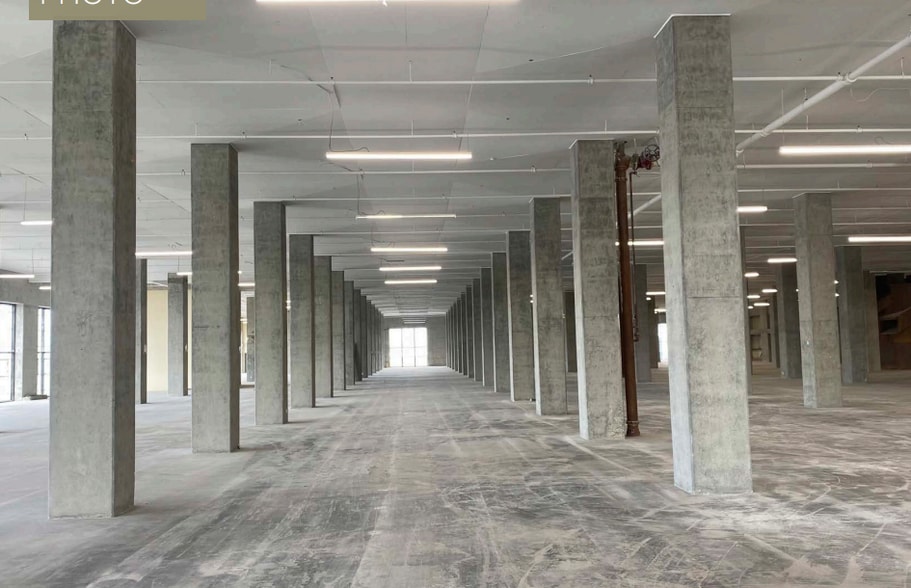 More Photos Of 2651 E 12th St, Los Angeles Warehouse For Lease