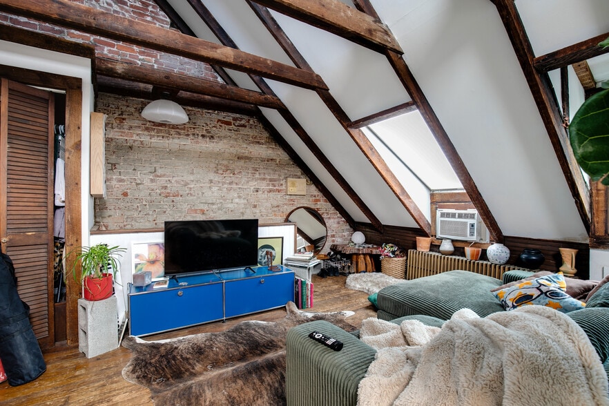 More Photos Of 1300 Floyd Ave, Richmond Multifamily For Sale