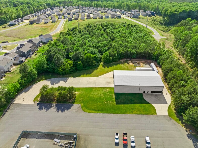 More Photos Of 2471 N Nc-16 Hwy, Denver Warehouse For Lease